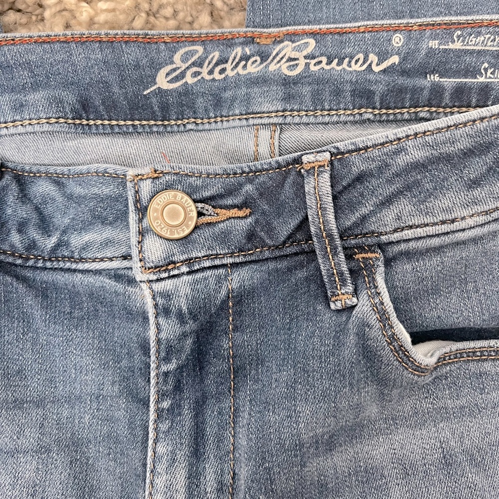 Blue non ripped jeans!